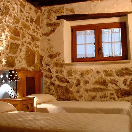 Apartamentos Rurales La Antigua Fonda Candelario Rum bild