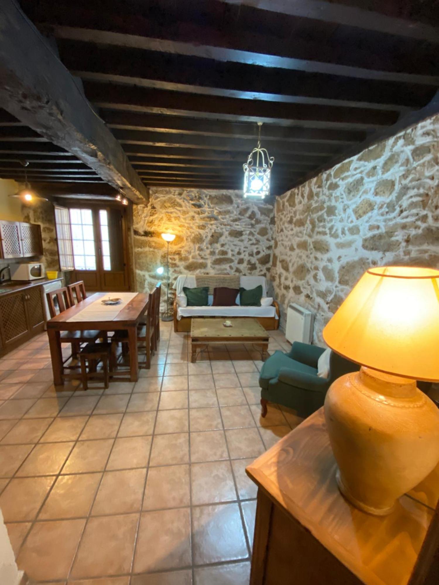 Apartamentos Rurales La Antigua Fonda Candelario Exteriör bild