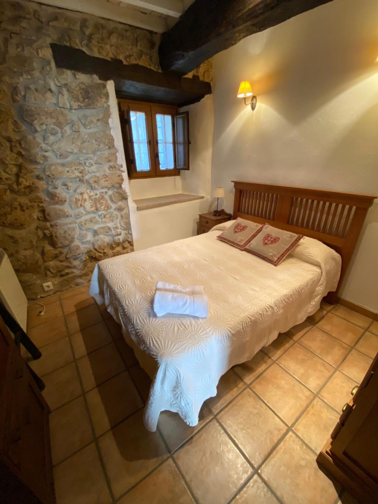 Apartamentos Rurales La Antigua Fonda Candelario Exteriör bild