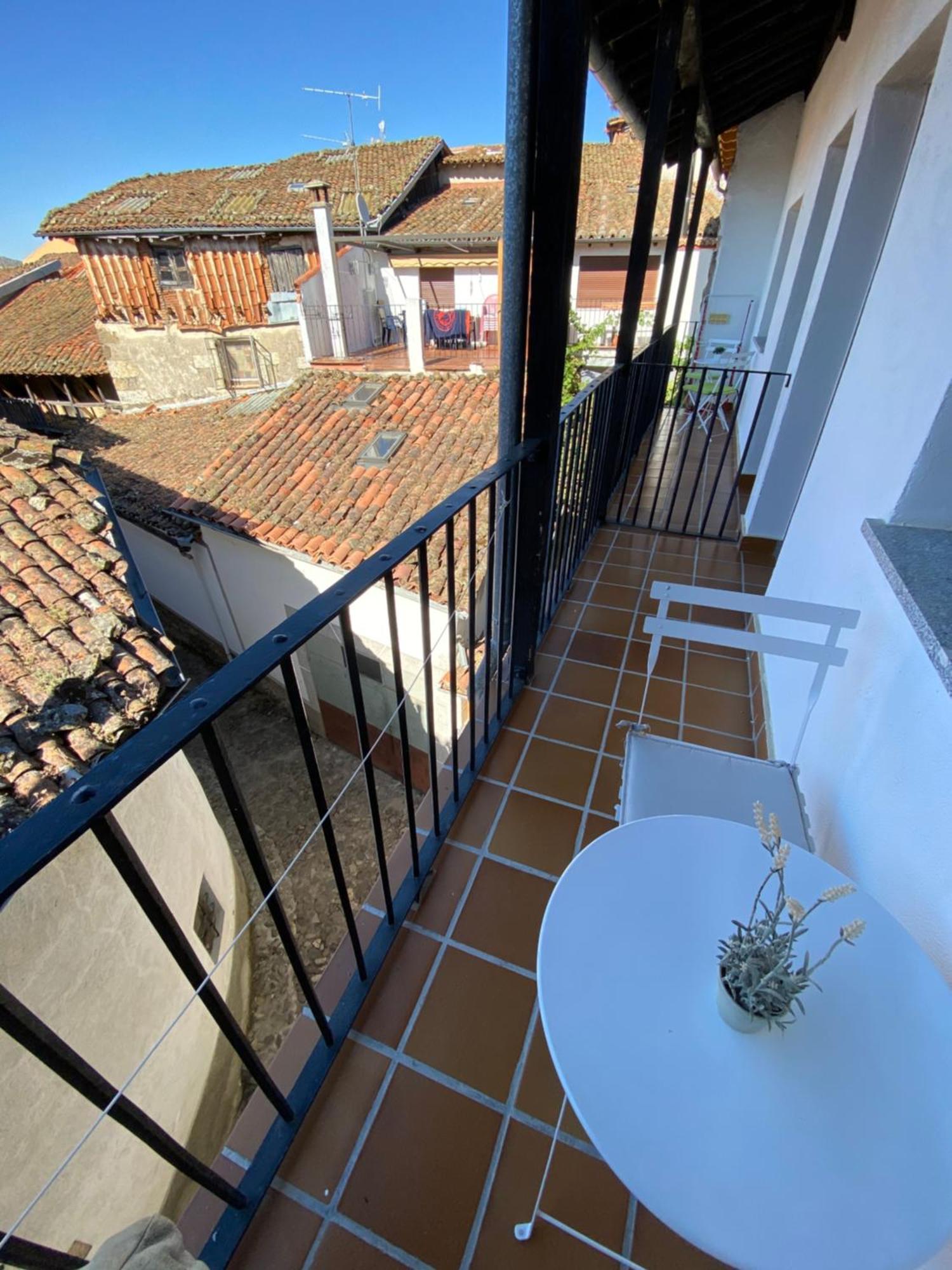 Apartamentos Rurales La Antigua Fonda Candelario Exteriör bild